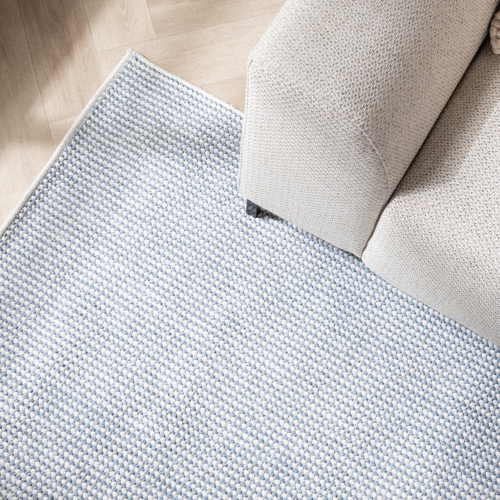 Sustainable Low-Pile Rug - Lykke Light Blue