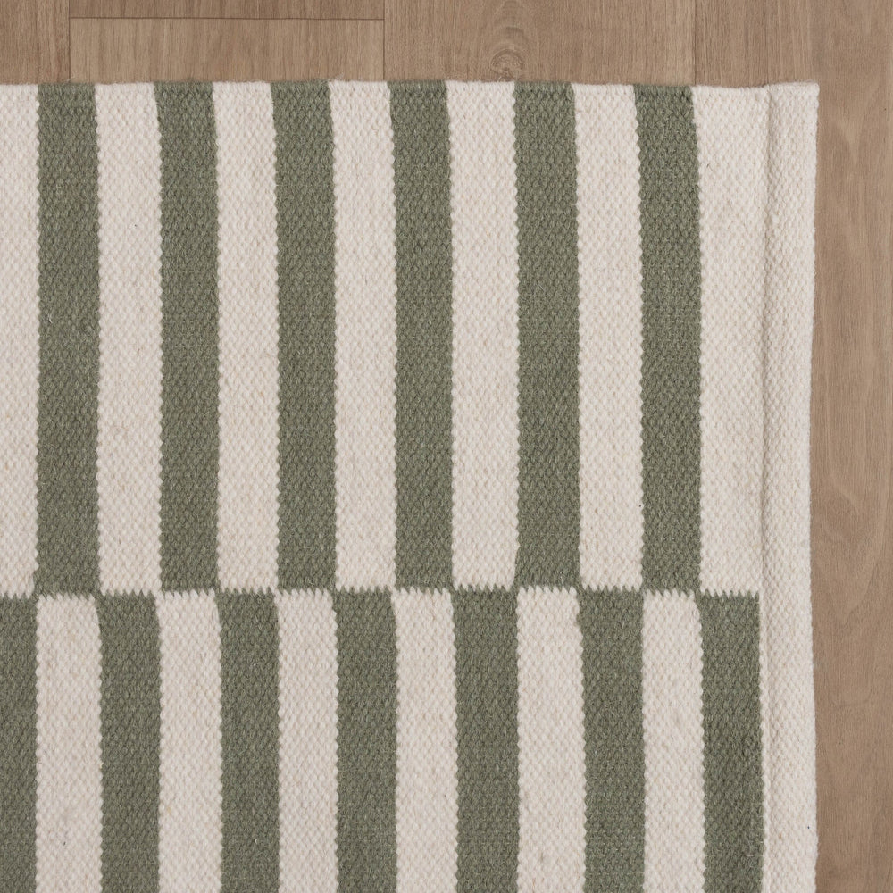 Striped Modern Rug - Dazzle Blocks Green/White