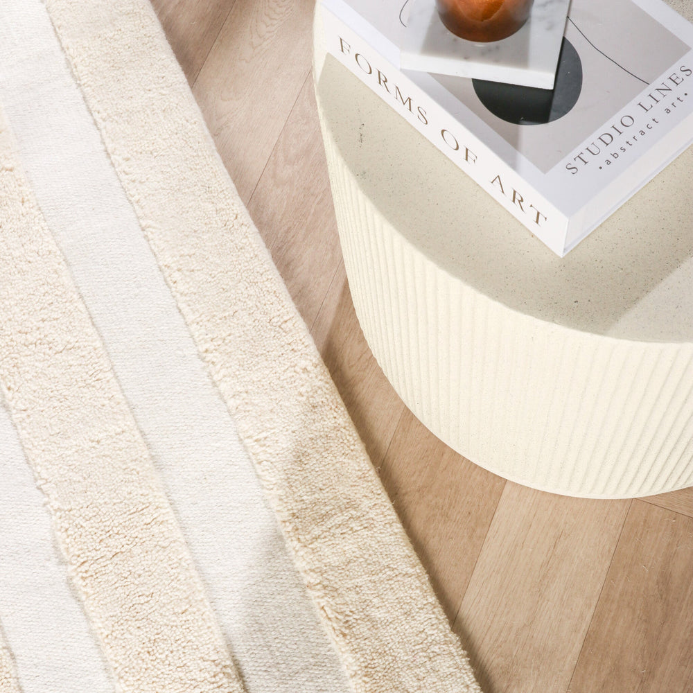 Wool Rug – Judith Border Cream