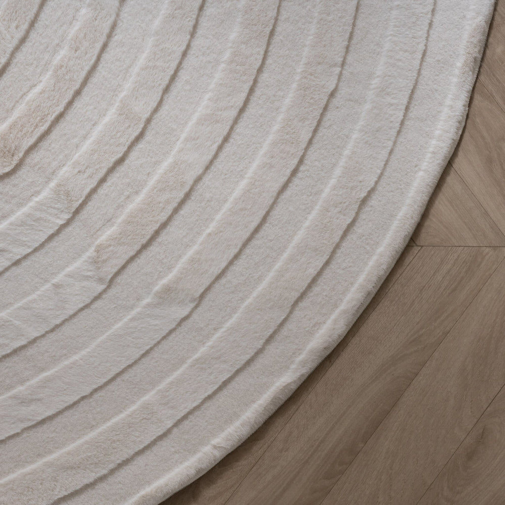 Irregular Rug - Flowy Lines Cream
