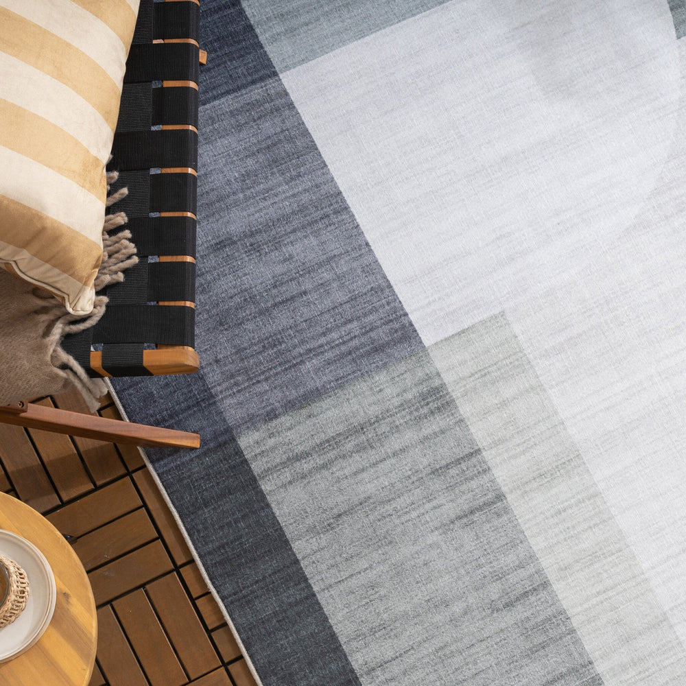 Abstract Outdoor Rug - Groovy Shapes Green/Blue