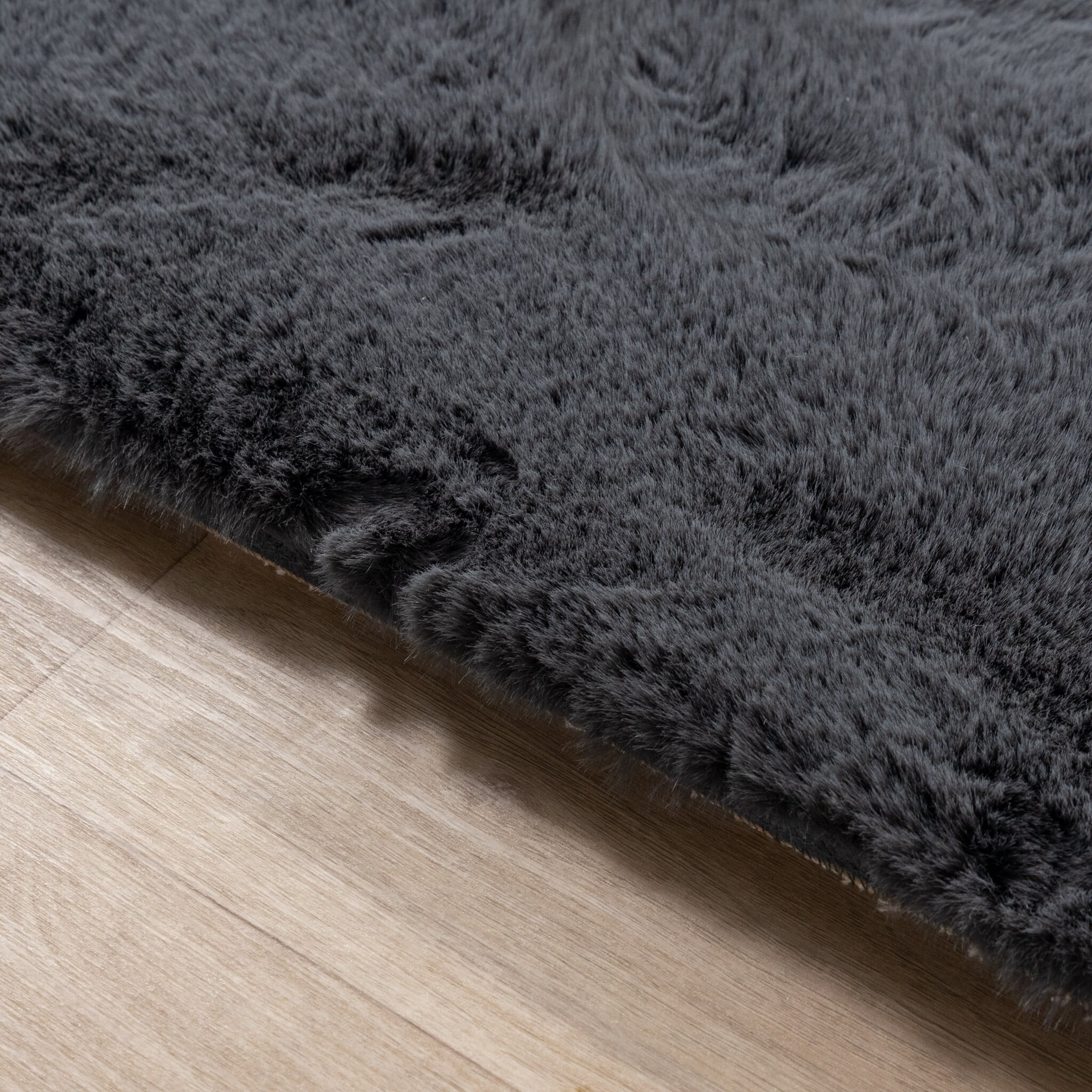 Soft High Pile Rug - Comfy Supreme Anthracite