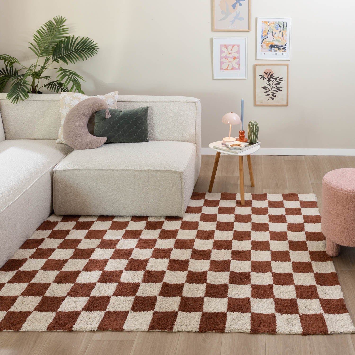 Retro Rug - Gambit Brown/White