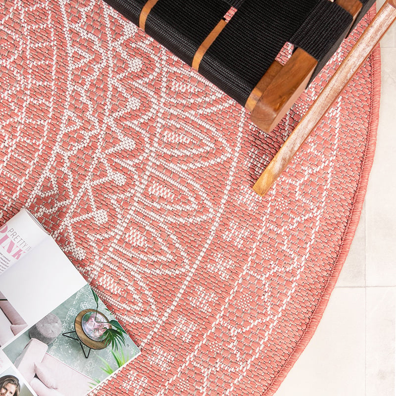 Round Outdoor Rug - Summer Azteca Pink