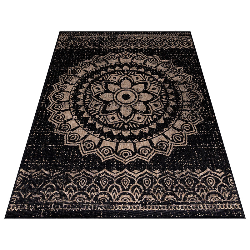 Vintage outdoor rug - Sunara Mandala Black