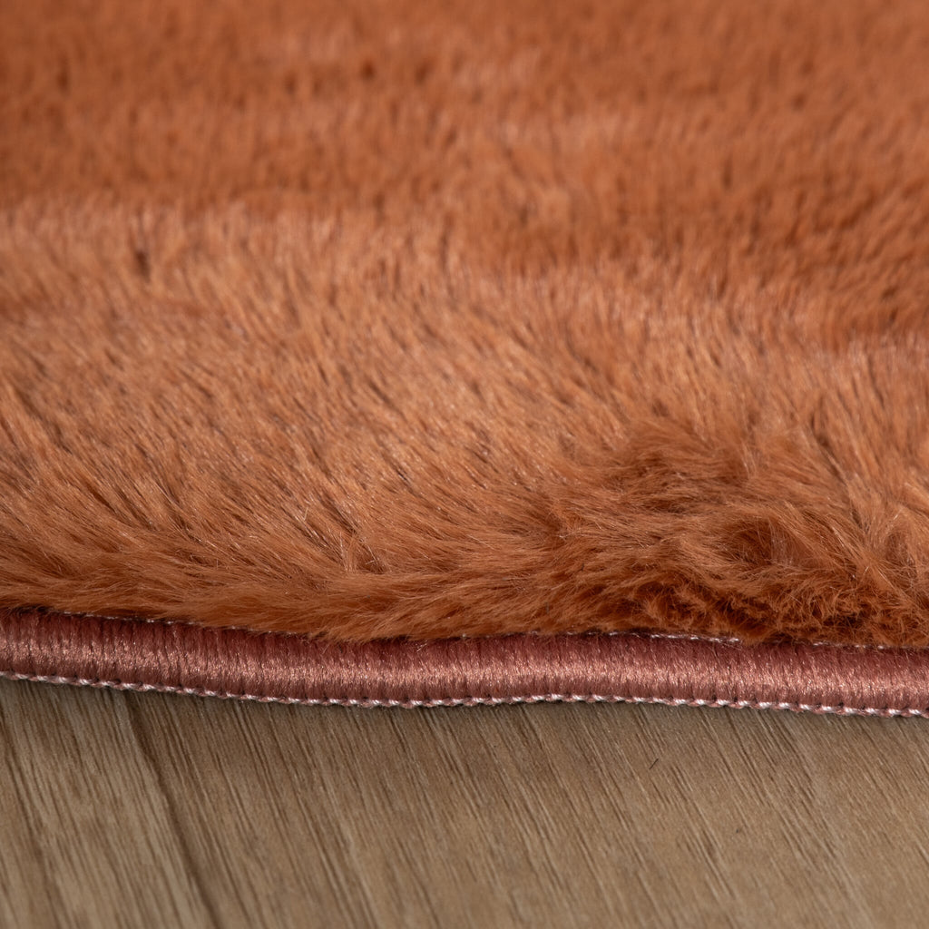 Round Low-Pile Rug – Cozy Terracotta