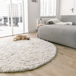 Round High-Pile Floor Rug - Fuzzy White