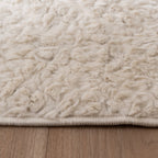 Fluffy Rug – Bobby White