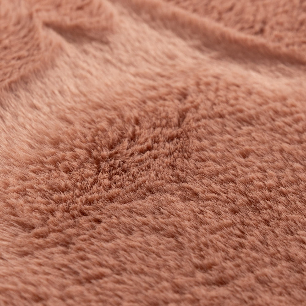 Soft Low-Pile Rug – Cozy Pink
