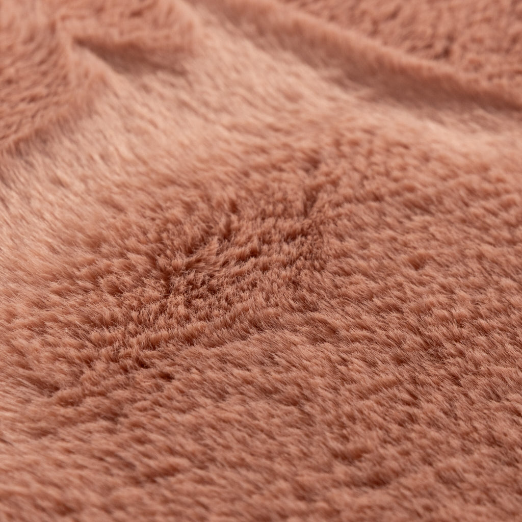 Soft Low-Pile Rug – Cozy Pink
