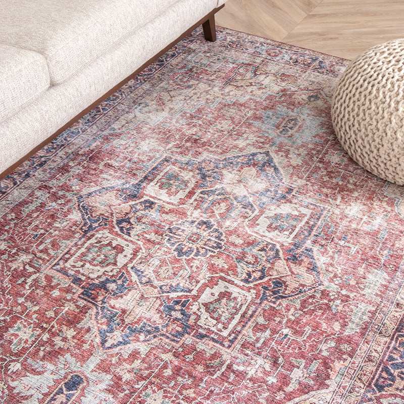 Vintage Rug - Lugan Red