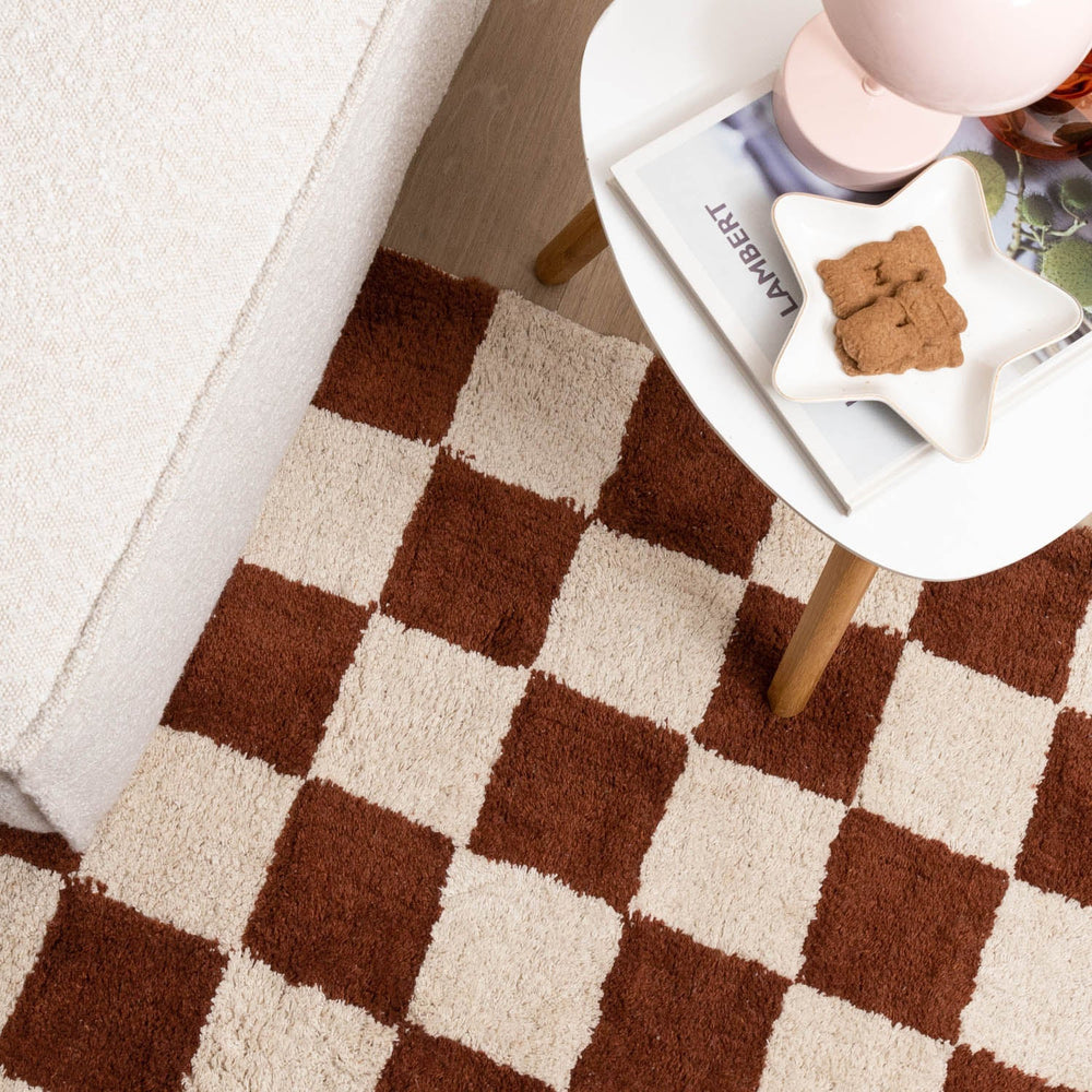 Retro Rug - Gambit Brown/White