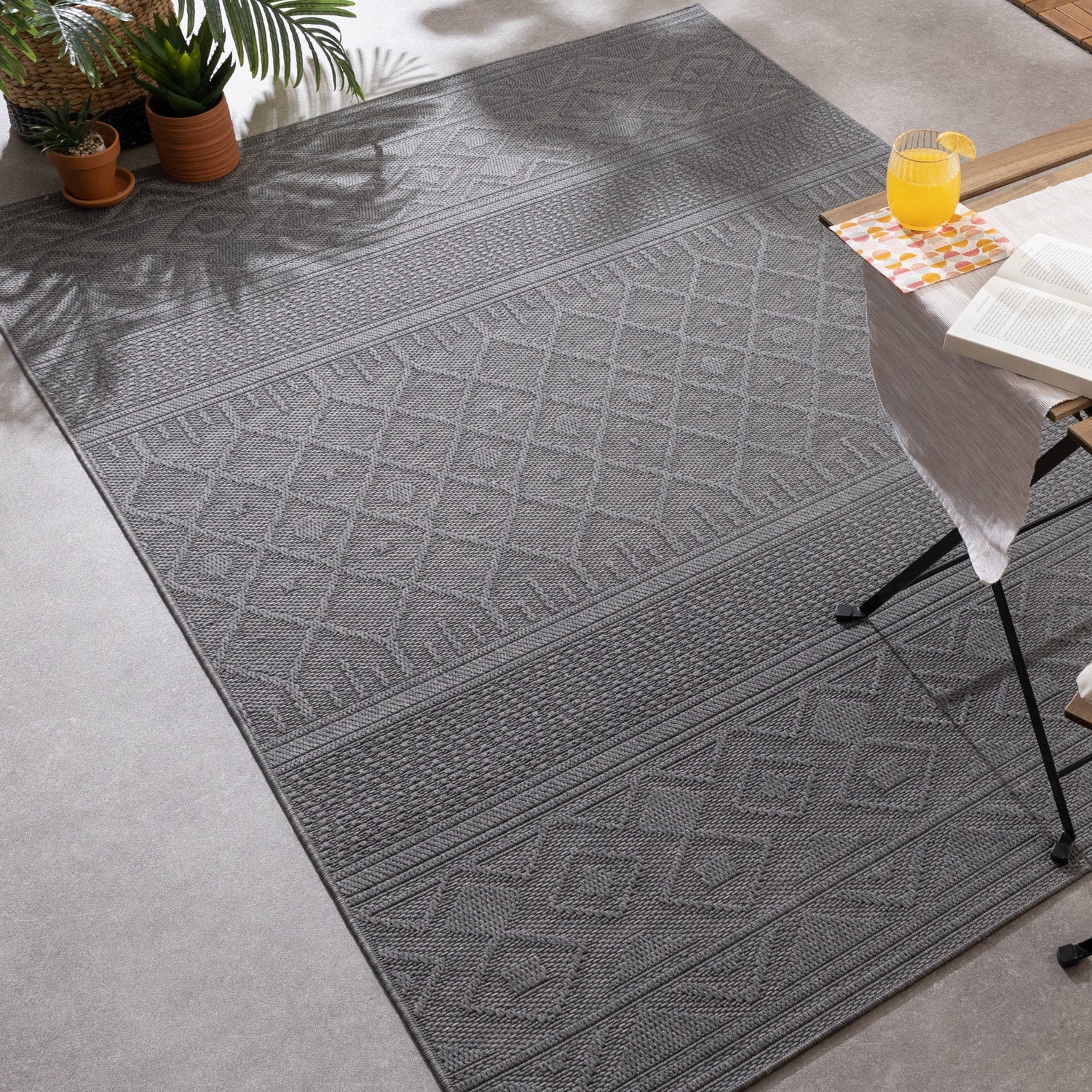 Indoor Outdoor Rug - Dunes Geo Anthracite