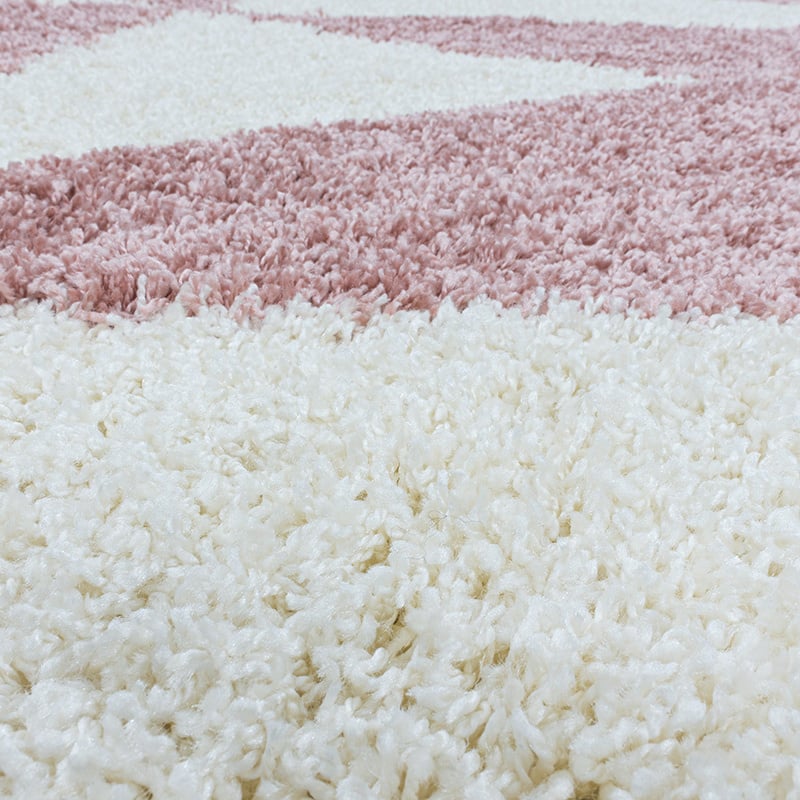 Round high-pile floor rug - Tuggy Pink