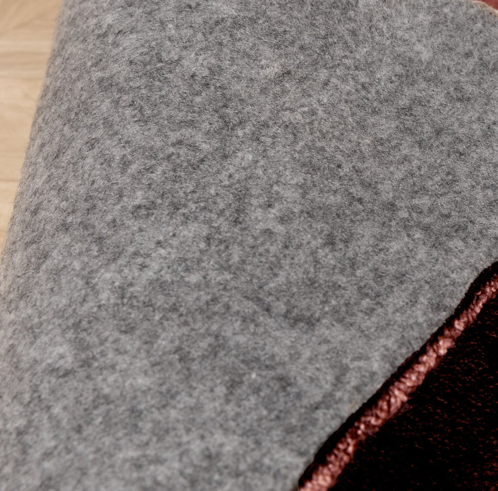 Round washable rug - Clean Rust
