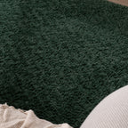 Round Fluffy Rug – Bobby Green