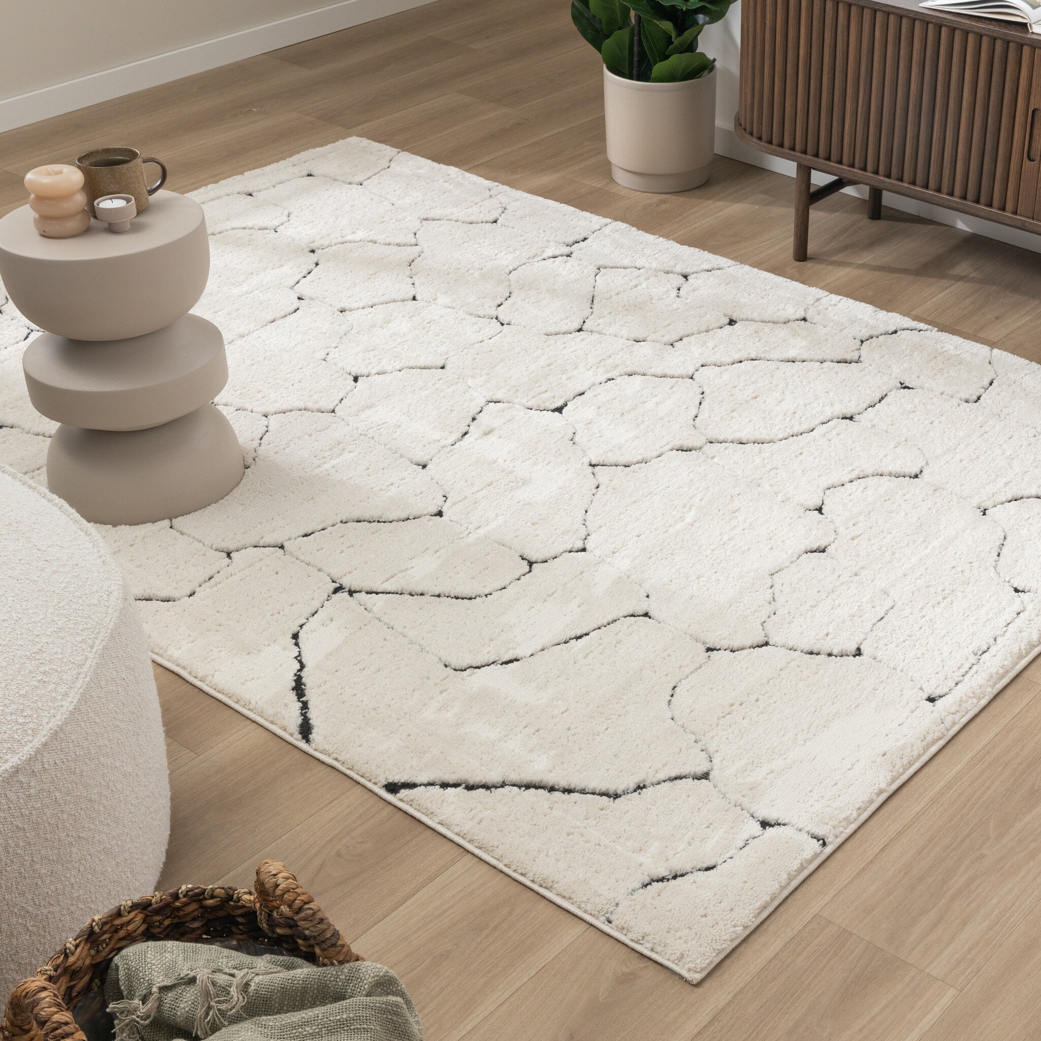 Scandinavian Rug - Yune Stone Cream/Black