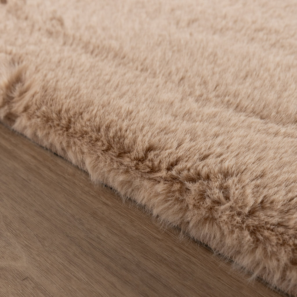 Soft High-Pile Rug – Comfy Supreme Beige