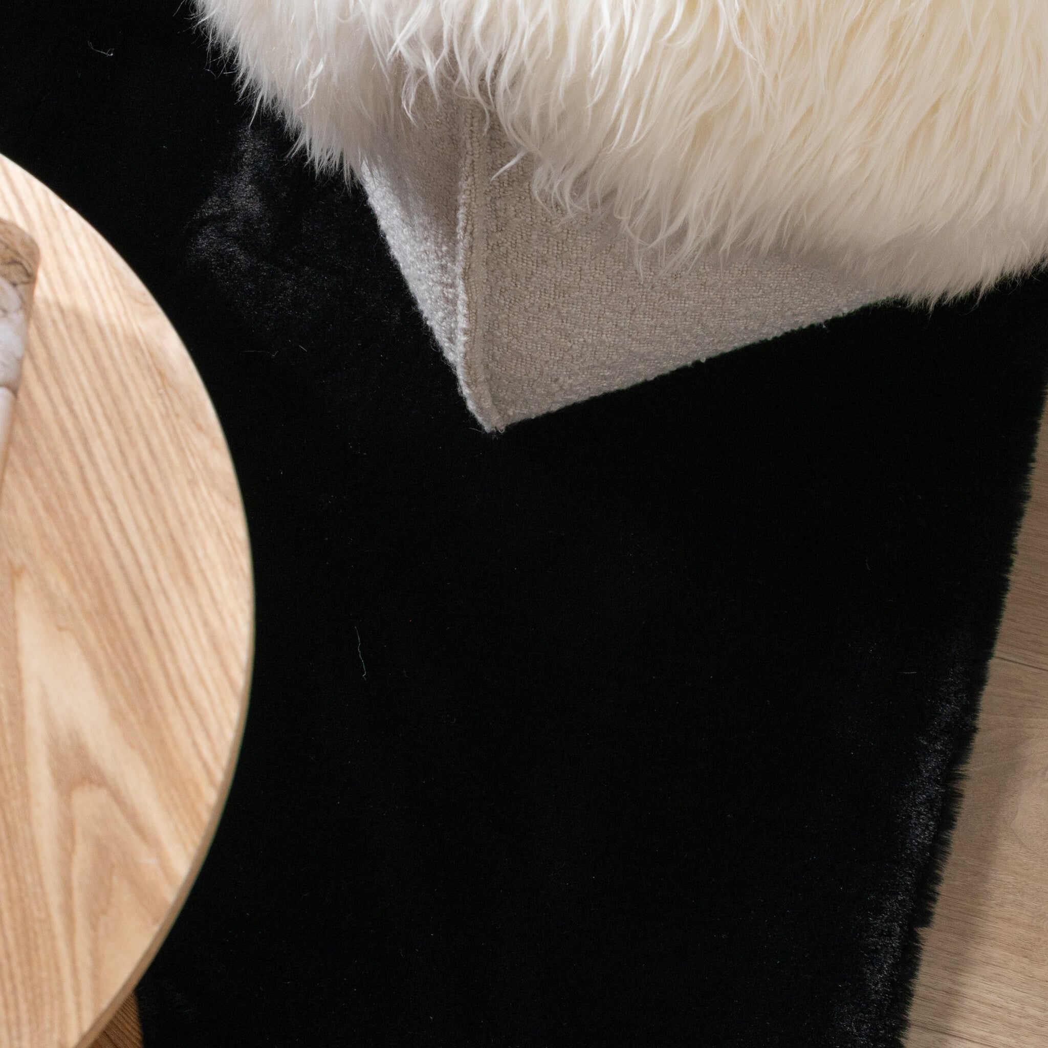 Soft High Pile Rug - Comfy Supreme Black