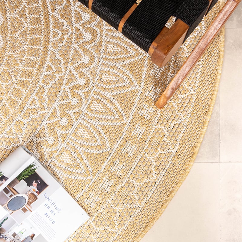 Round Outdoor Rug - Summer Azteca Yellow