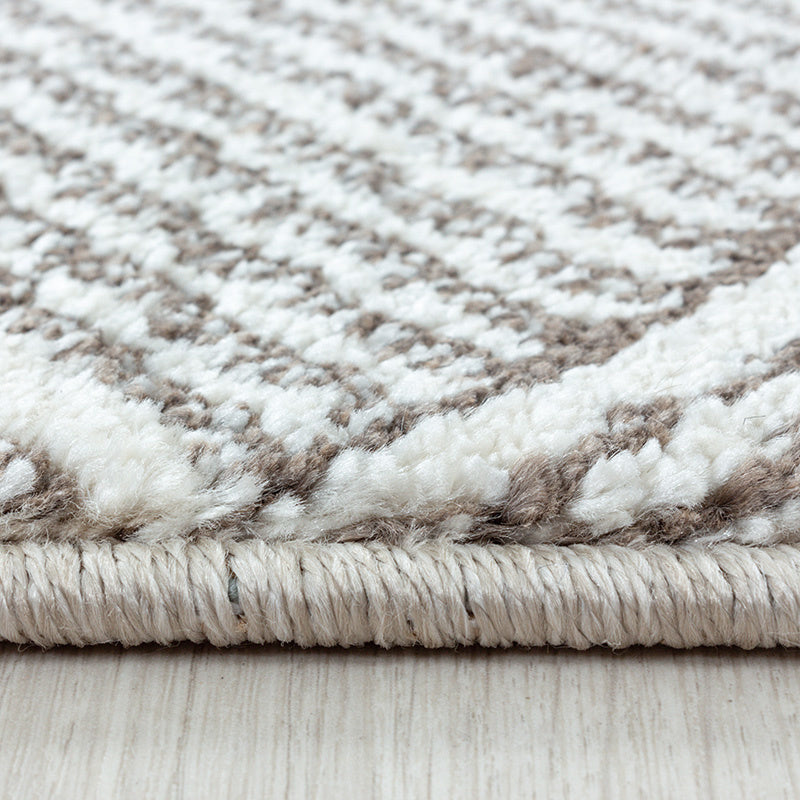 Modern Rug - Regal Pentagon Beige
