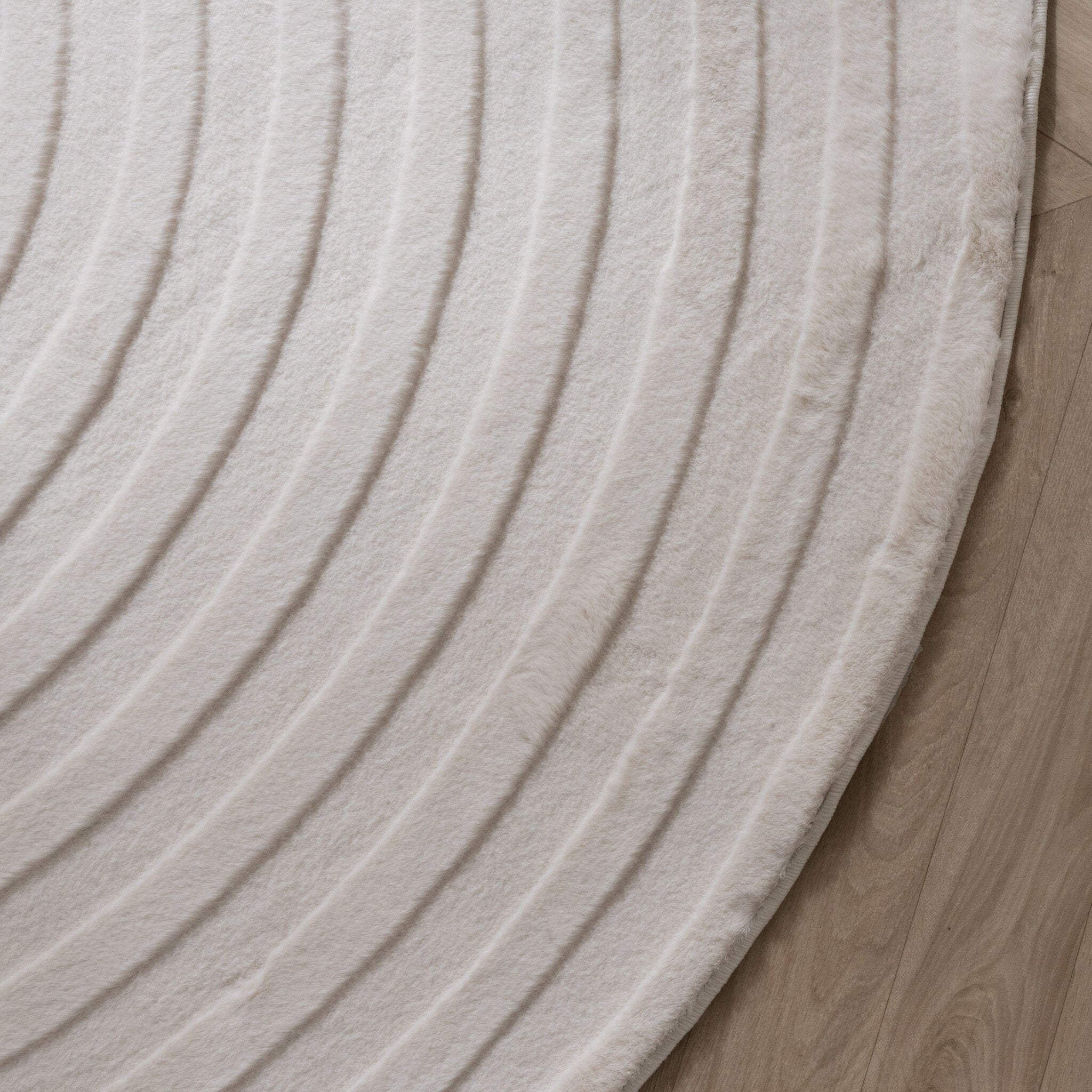 Irregular Rug - Flowy Arch Cream