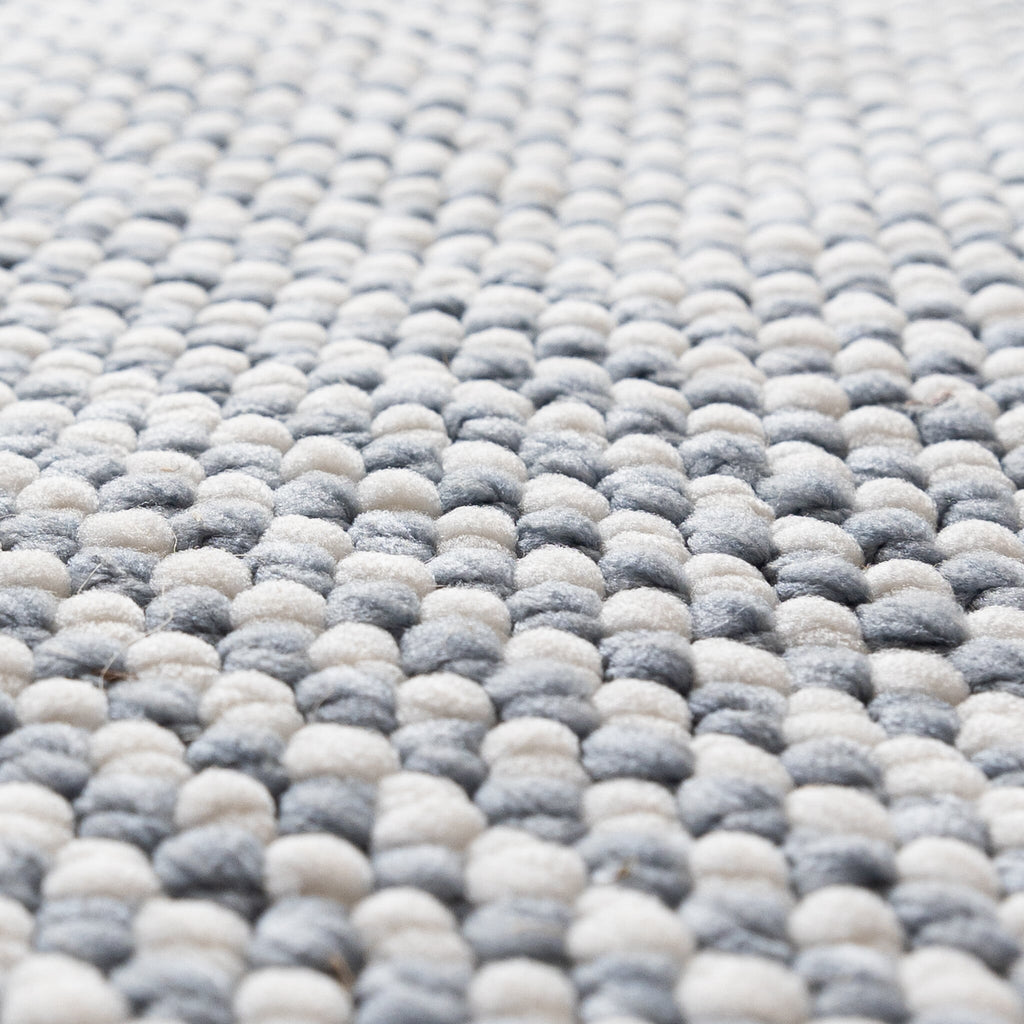 Sustainable Low-Pile Rug - Lykke Light Blue