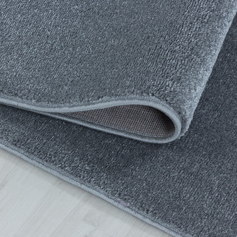 Low-pile floor rug - Smoothly Grey