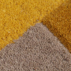 Abstract runner - Stracto Collage Ochre Yellow