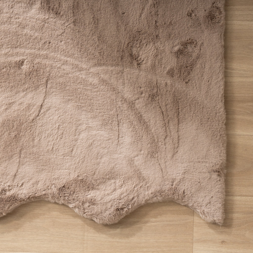 Soft High Pile Rug - Comfy Supreme Wavy Taupe