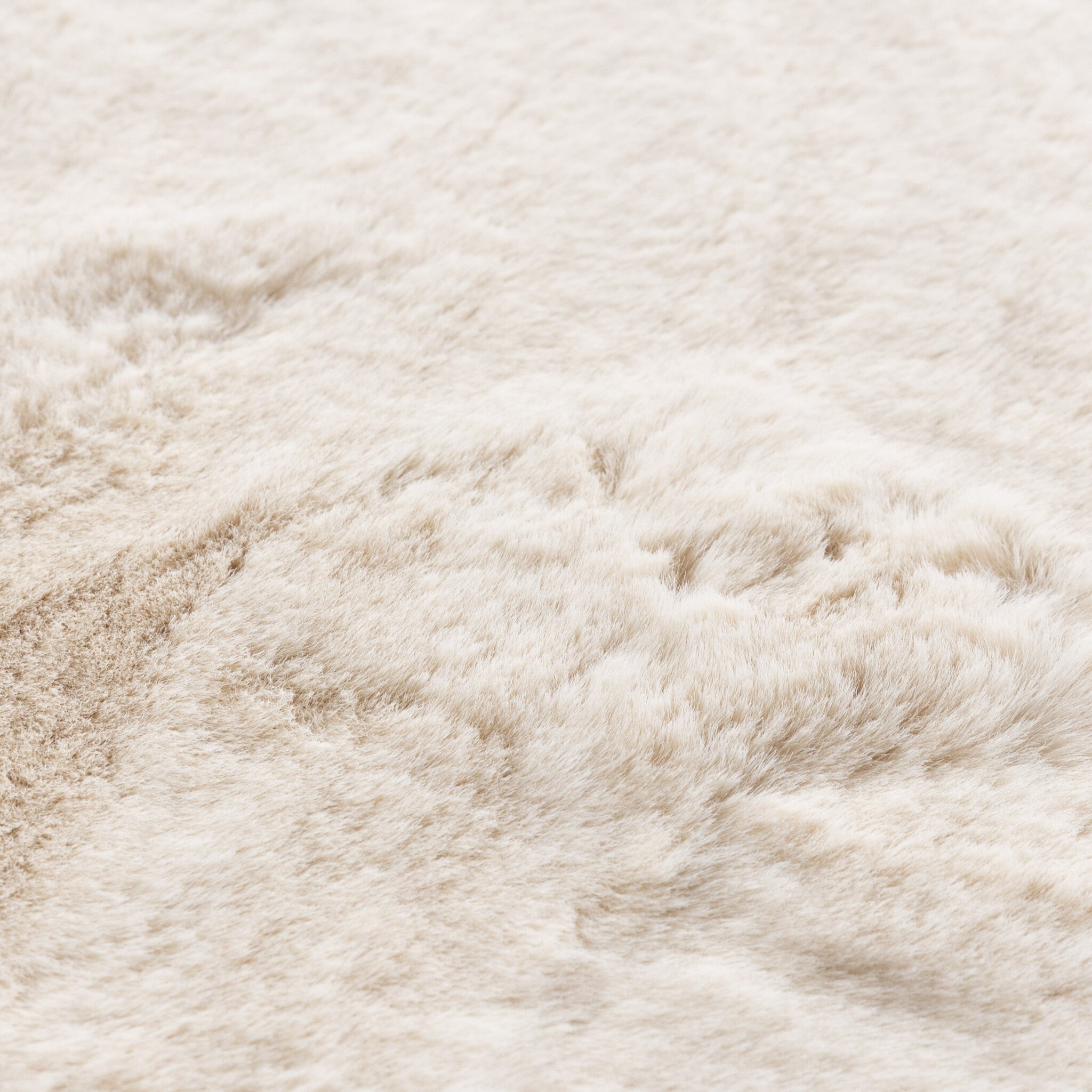 Oval High Pile Rug - Comfy Supreme Cream