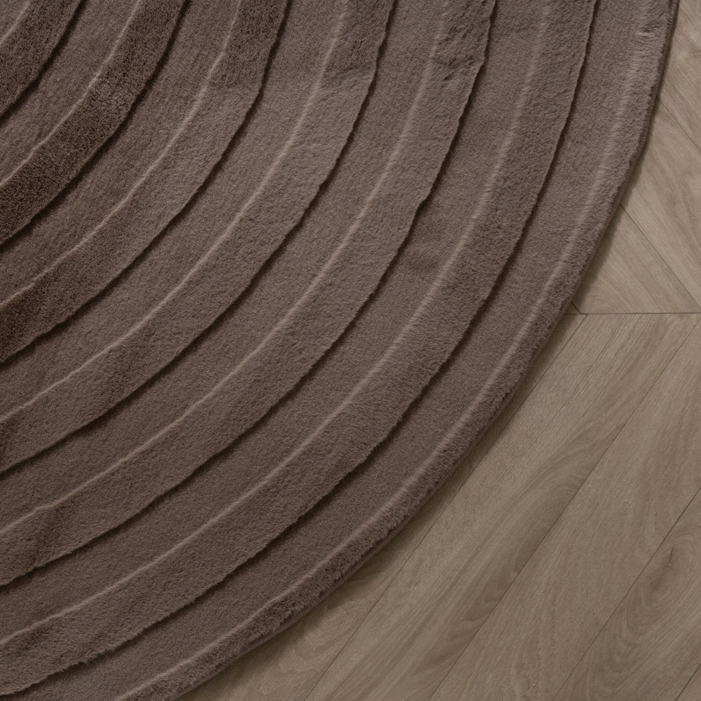 Irregular Rug - Flowy Lines Taupe