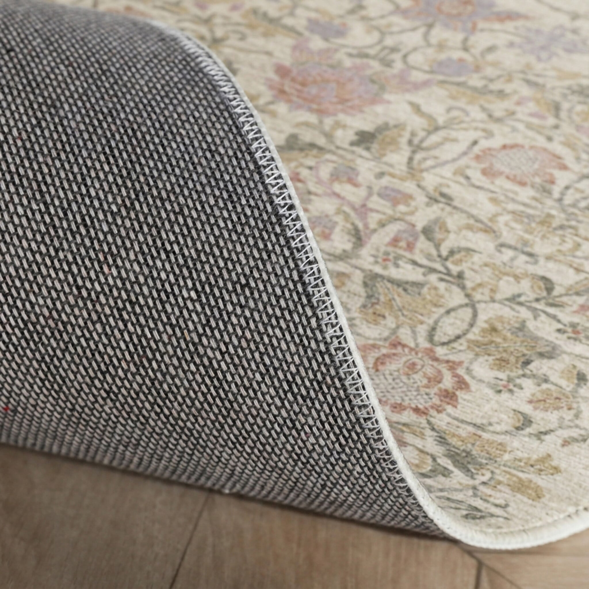 Floral rug – Rosie White