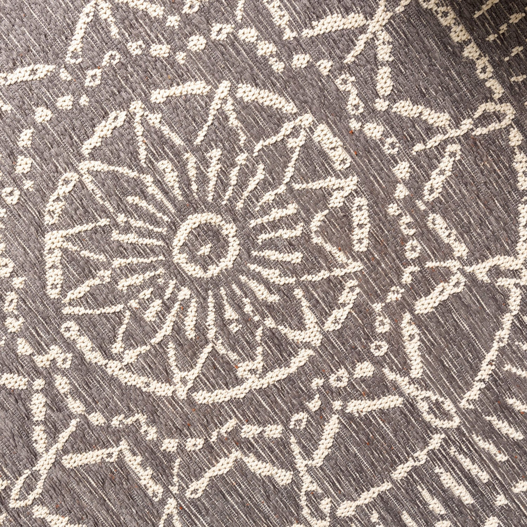 Round Modern Outdoor Rug - Porto Aztec Light Gray