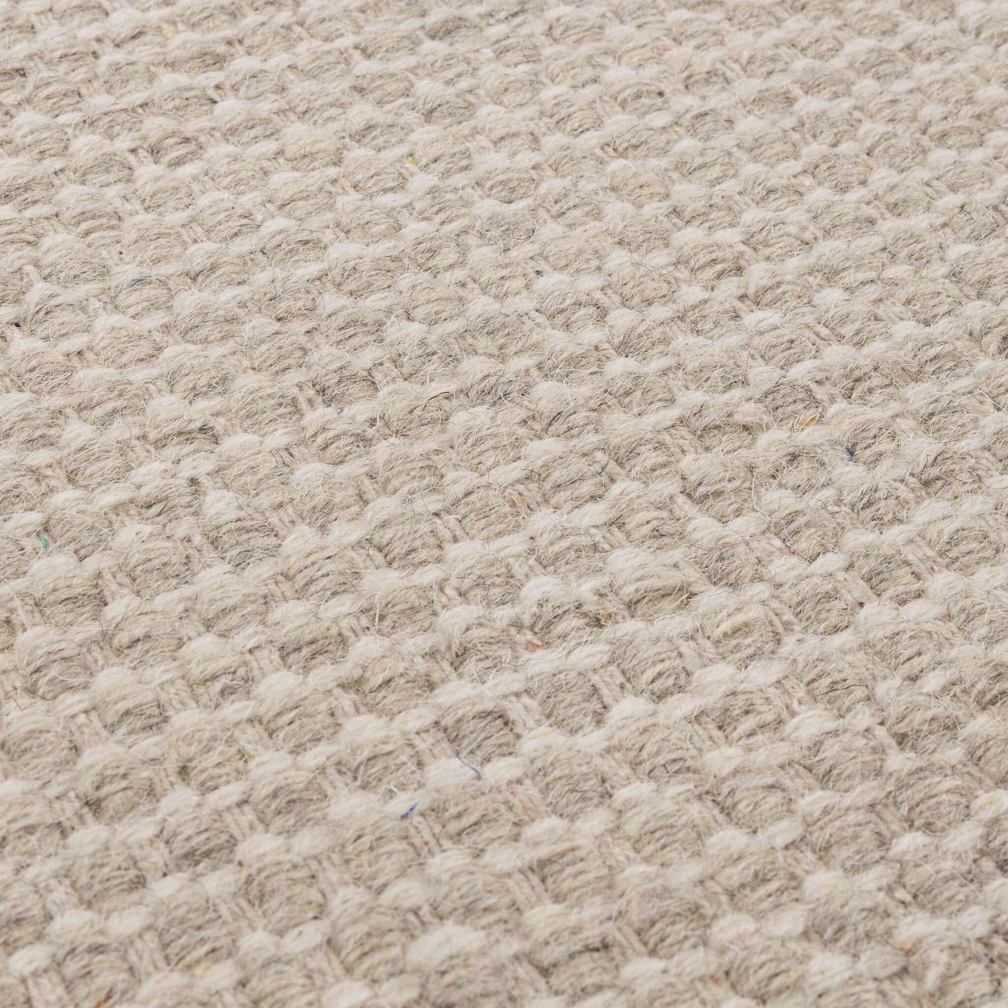 Irregular Rug - Bliss Cream/White