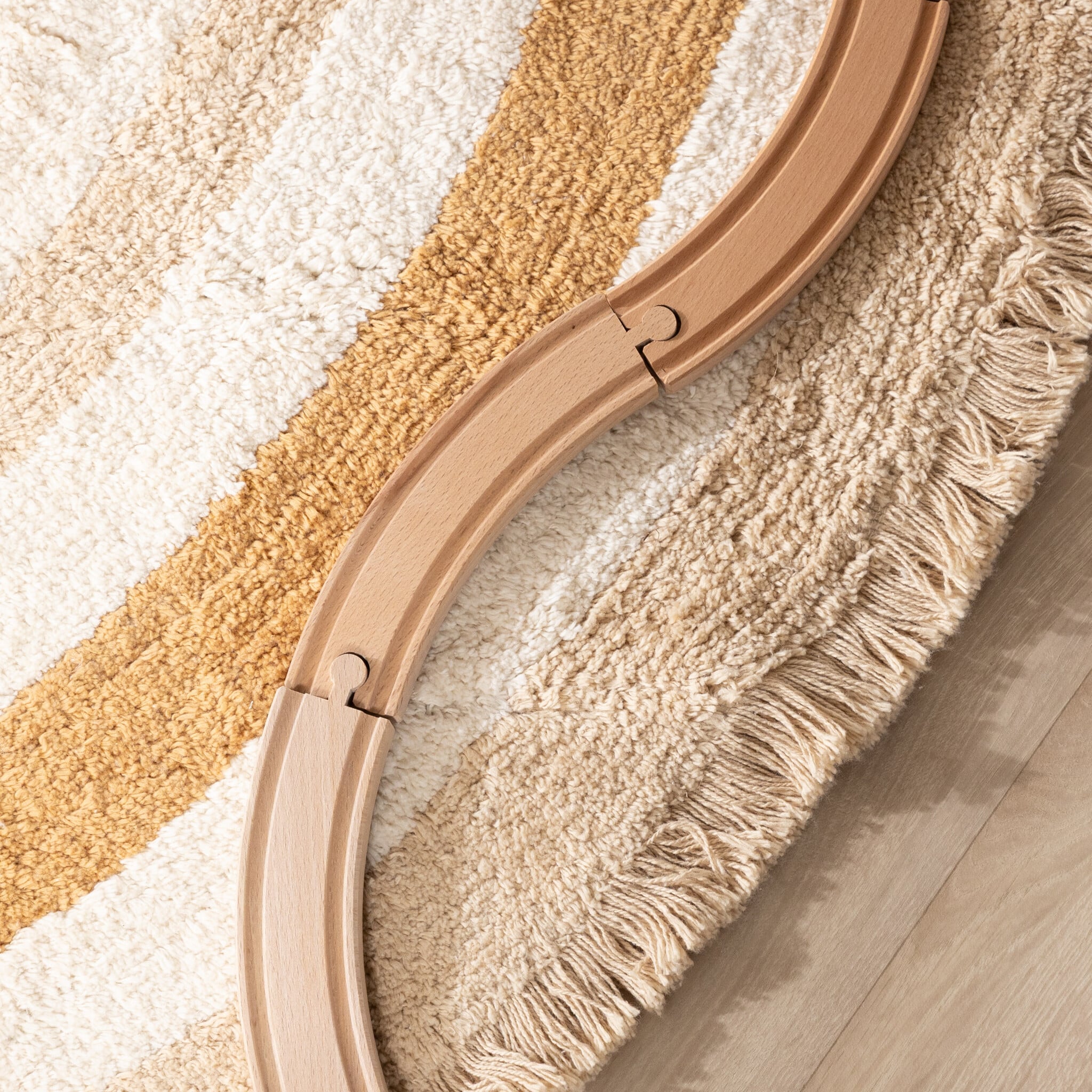 Round washable kids rug - Milo Beige
