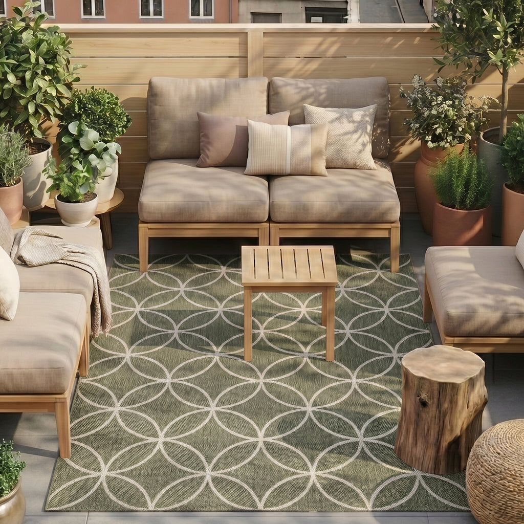 Geometric Outdoor Rug – Faro Ripple Green/White