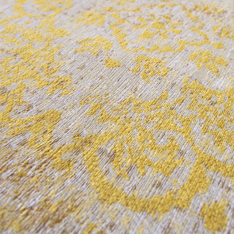 Vintage floor rug - Fading World Medallion Yellow 9062