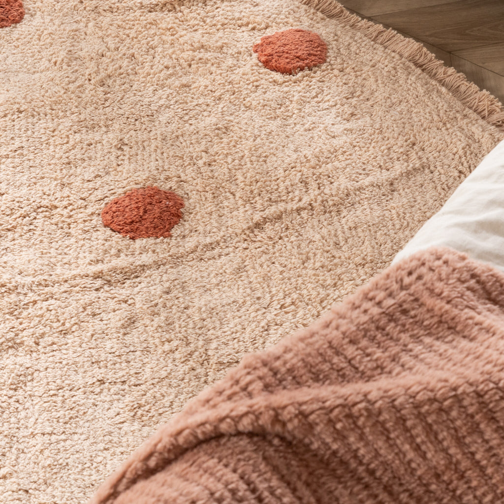 Round Kids Room Rug – Lou Dots Terra