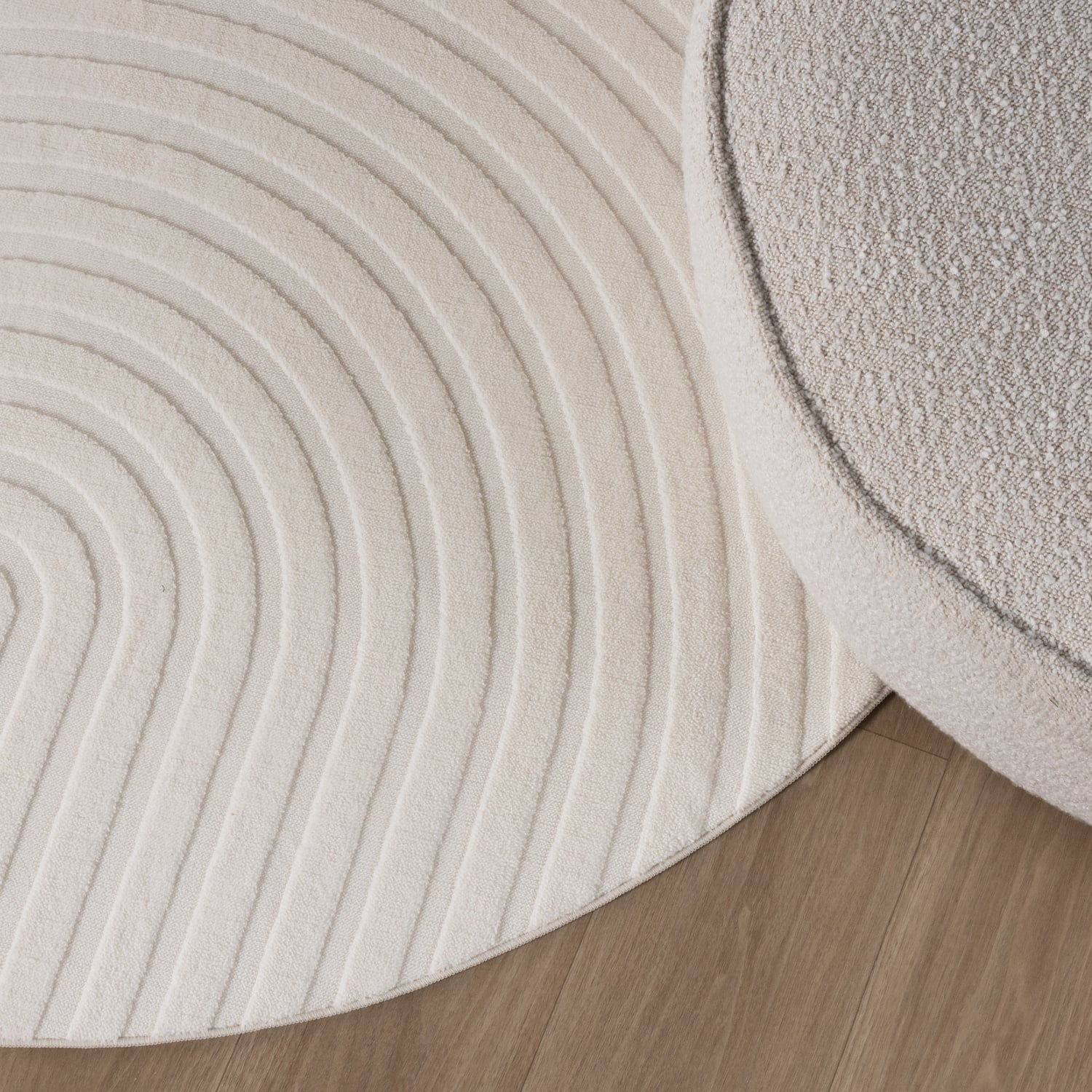 Round Scandinavian Rug - Charm Curves White