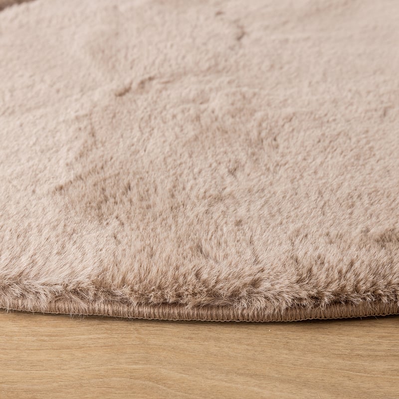 Round High Pile Rug - Carvy Arches Taupe