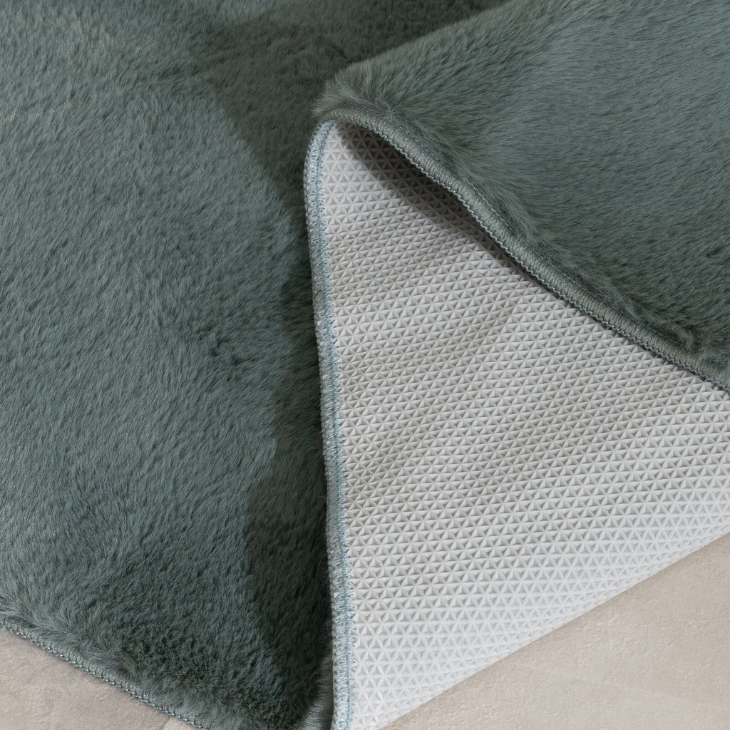 Bathroom Rug - Cody Green