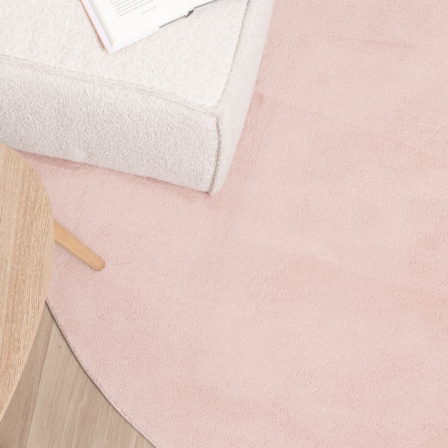 Round Washable Rug - Vivid Pink