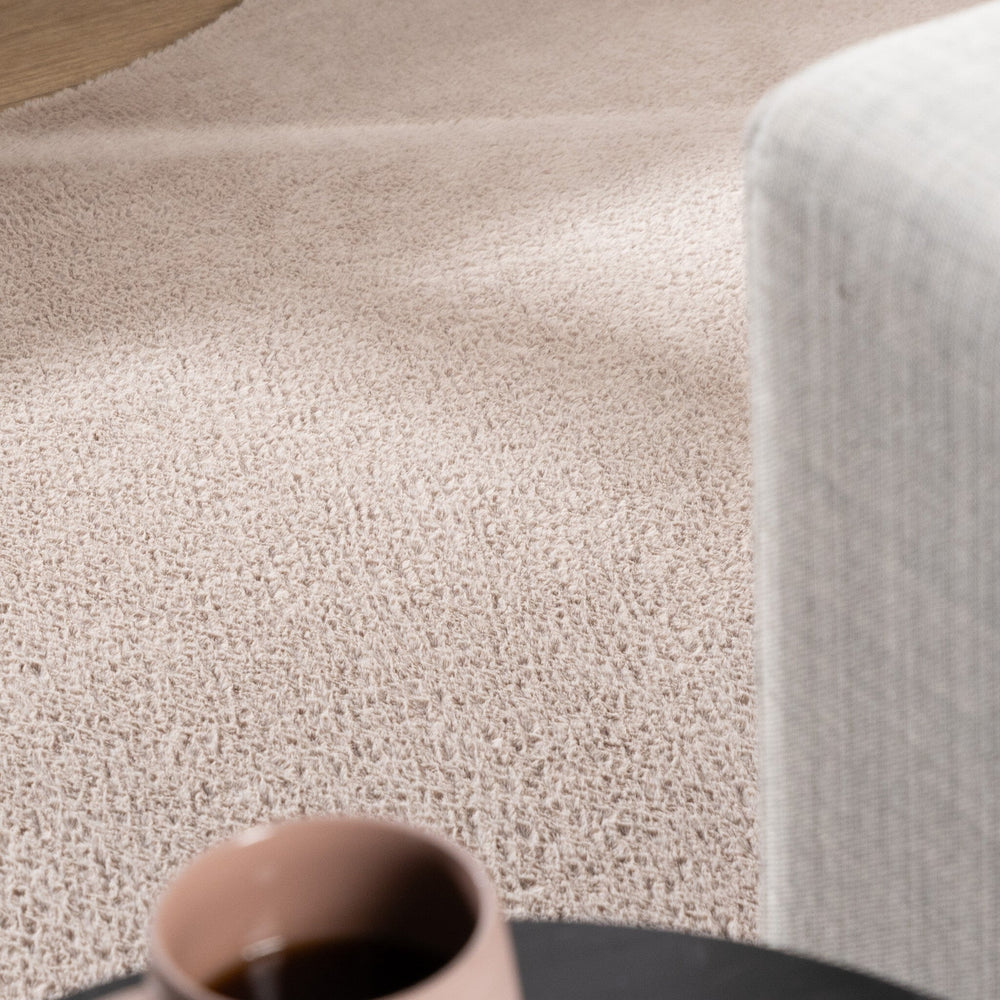 Soft Low-Pile Rug – Cozy Pebble Taupe