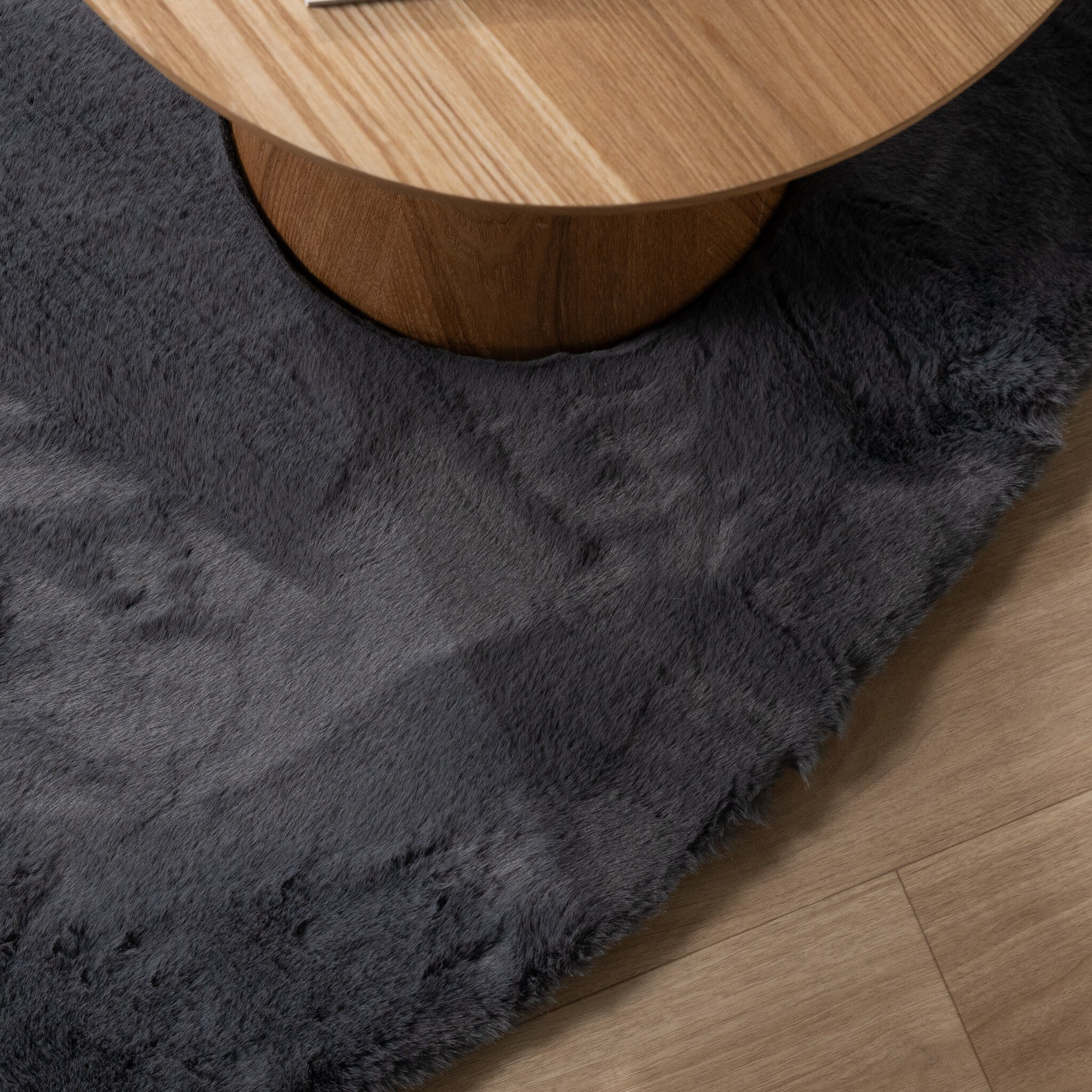 Round High Pile Rug - Comfy Supreme Anthracite