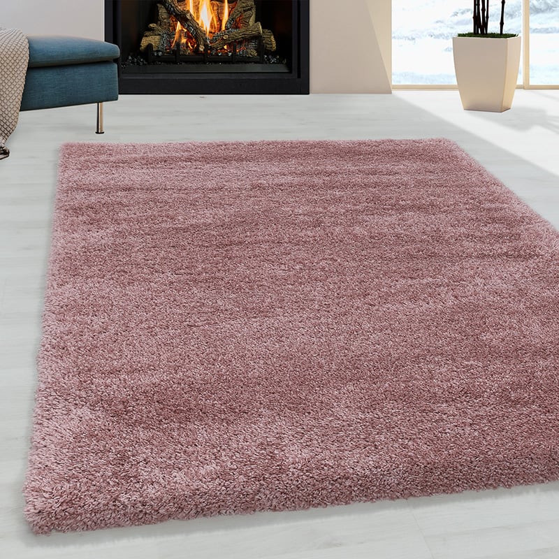 High-Pile Floor Rug - Fuzzy Pink