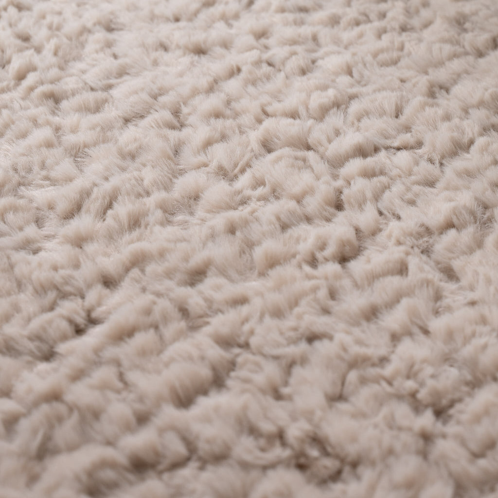 Round Fluffy Rug – Bobby Cream