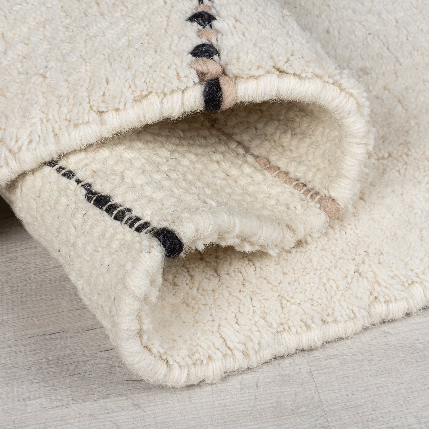 Japandi Floor Rug - Dotto Lines White