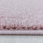 Low-pile floor rug - Smoothly Pink