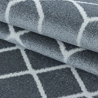 Retro floor rug - Stencil Pattern Grey/White